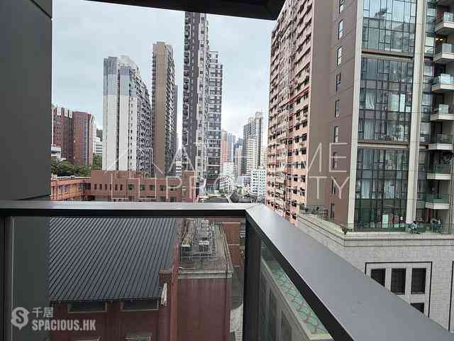 Sai Ying Pun - King's Hill 08