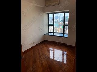 Mid Levels West - 80 Robinson Road 04