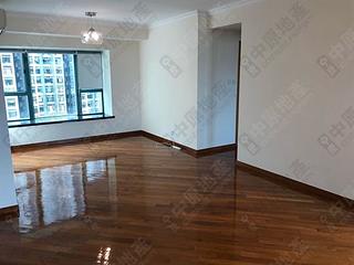 Mid Levels West - 80 Robinson Road 05