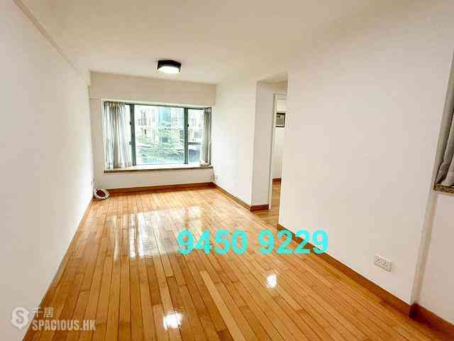 Sheung Wan - Queen's Terrace 01