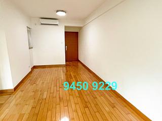 Sheung Wan - Queen's Terrace 06