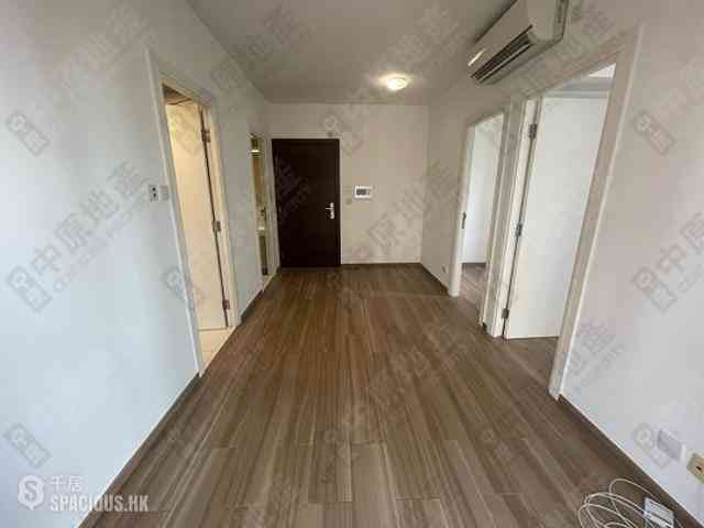Soho - Centrestage Block 1 12
