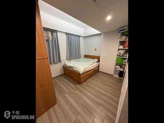 Wan Chai - Pao Woo Mansion 04