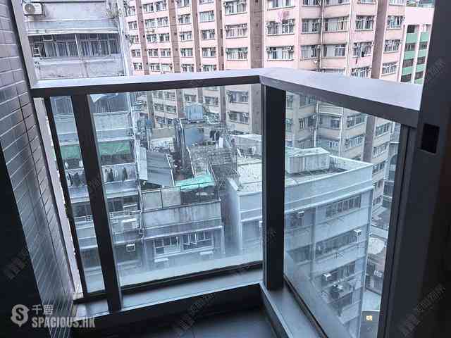 Shek Tong Tsui - Novum West Block 2 07
