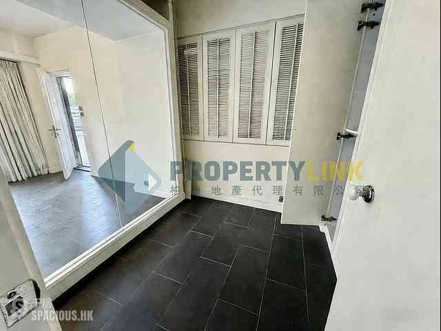 Mid Levels West - 56, Bonham Road 11