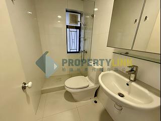 Mid Levels West - 56, Bonham Road 12