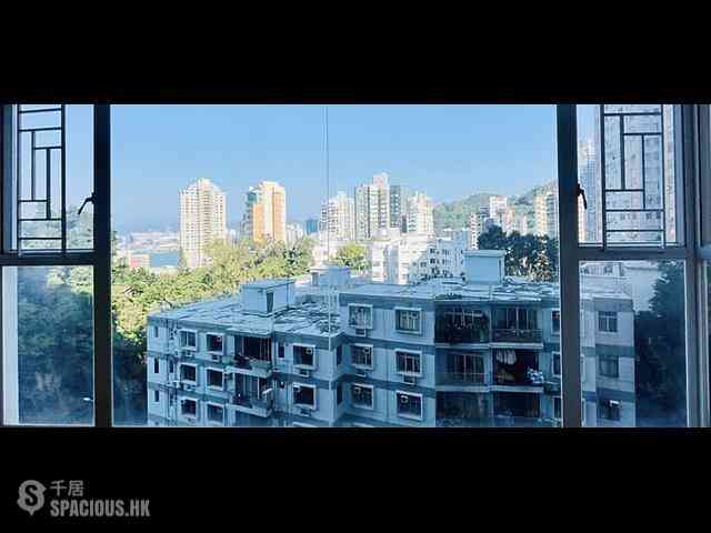 Tai Hang - Swiss Towers 01