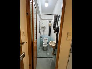 Mong Kok - Kwong Yuen Building 07