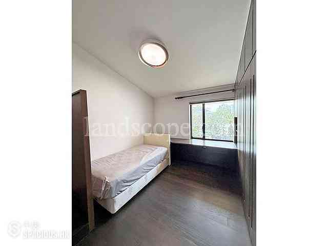 The Peak - Strawberry Hill 10