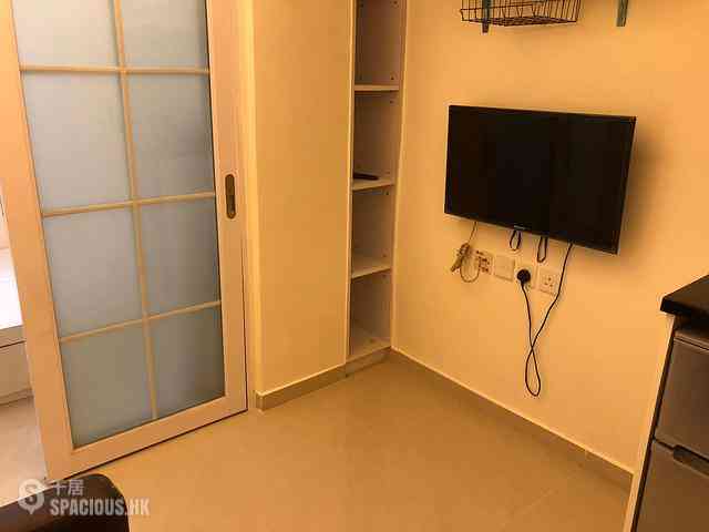 Causeway Bay - Lei Shun Court 06