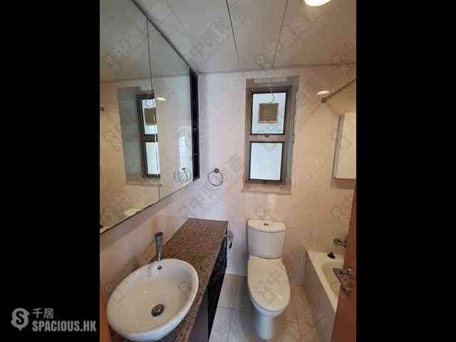 Wan Chai - The Zenith Phase 1 Block 3 05