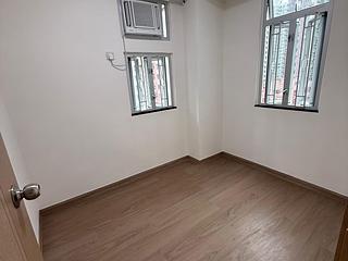 Kennedy Town - Pearl Court 03
