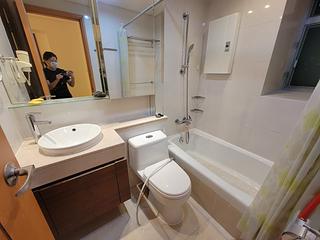 Tung Chung - Coastal Skyline Phase 3 La Rossa Block Block A (Block 7) 03