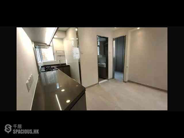 Poho - Universal Building 02