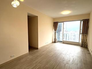 Quarry Bay - The Orchards Block 2 02