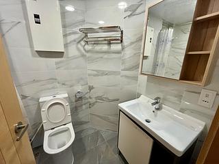 Quarry Bay - The Orchards Block 2 07
