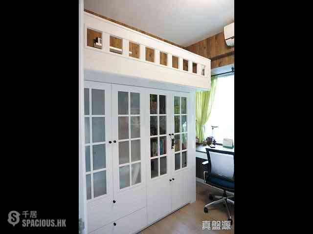 Shek Tong Tsui - The Belcher's Phase 2 Block 8 06