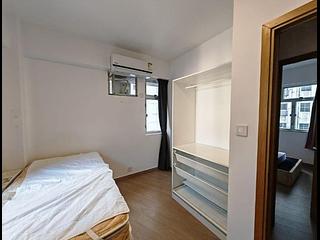 Mid Levels Central - Jing Tai Garden Mansion 09