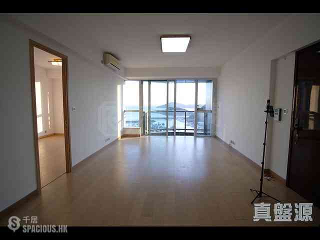 Wong Chuk Hang - Marinella Block 1 01