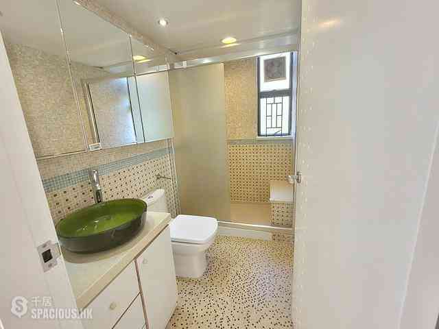 Repulse Bay - The Brentwood 03