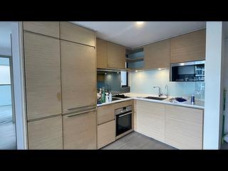Tseung Kwan O - The Wings IIIA 05