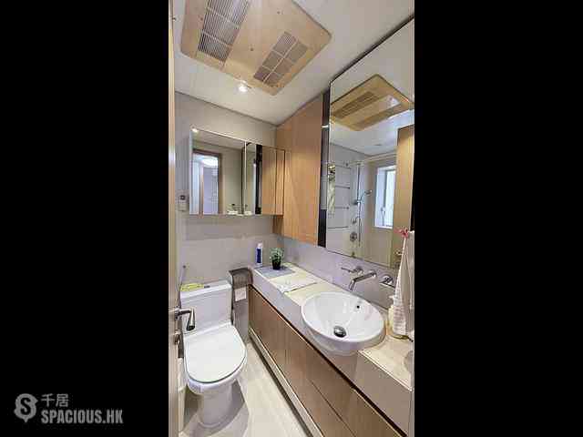North Point - Island Lodge 03