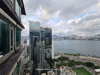 Quarry Bay - Royal Terrace 03