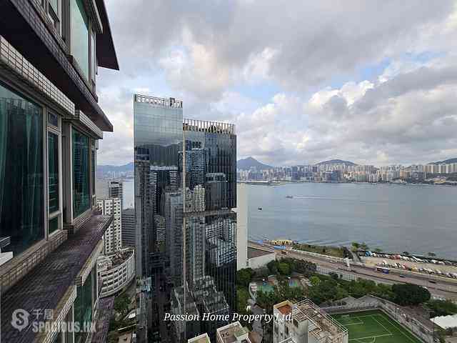 Quarry Bay - Royal Terrace 03