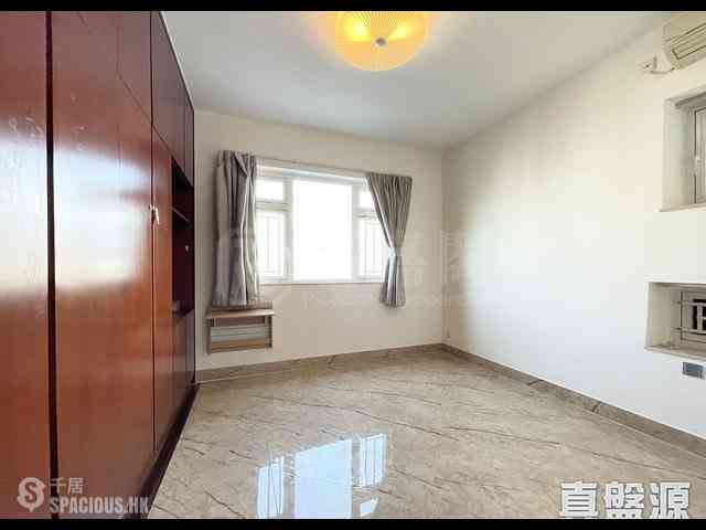 Braemar Hill - Coral Court 02