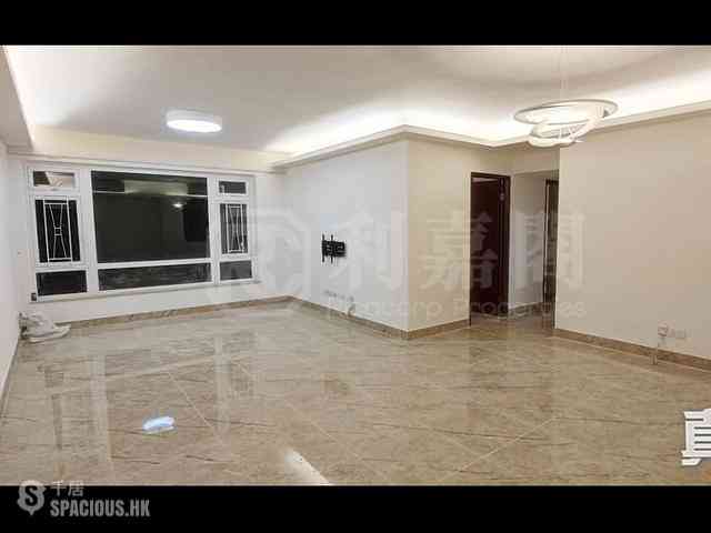 Braemar Hill - Coral Court 07