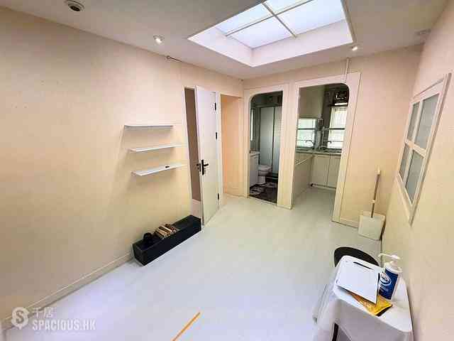 Tsim Sha Tsui - Hanley House 01
