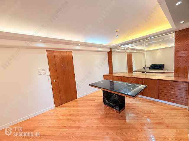Tai Koo Shing - Tai Koo Shing Sing Fai Terrace 10