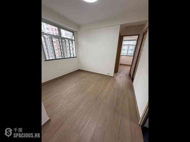 Kennedy Town - Pearl Court 01