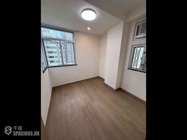 Kennedy Town - Pearl Court 03