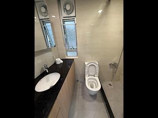 Kennedy Town - Pearl Court 06
