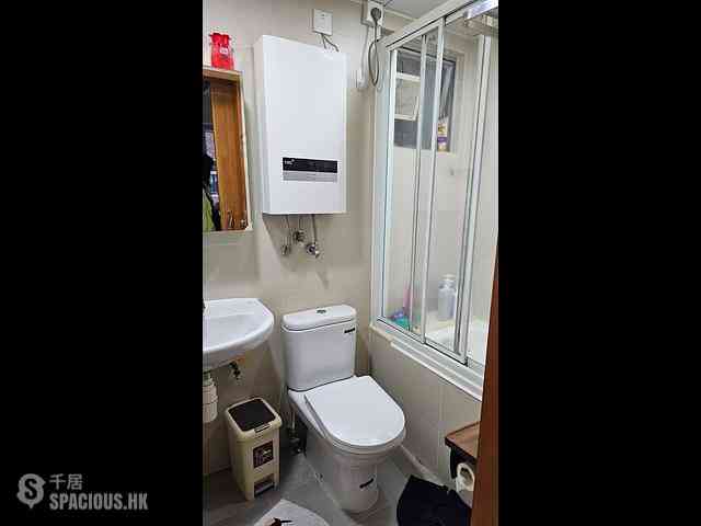 Sai Ying Pun - Yue Sun Mansion 06
