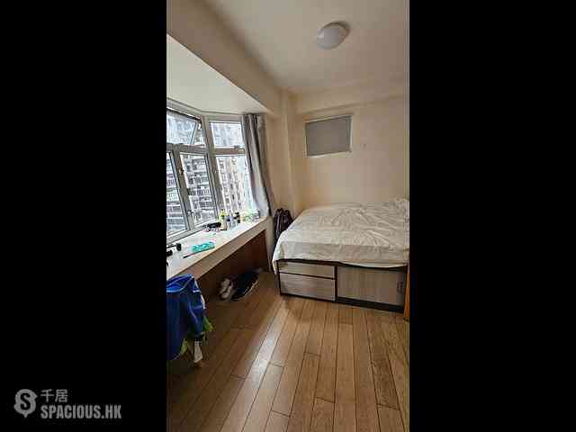 Sai Ying Pun - Yue Sun Mansion 07