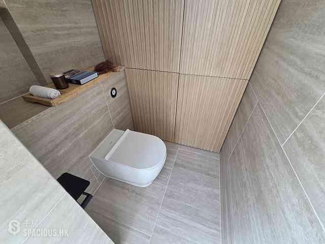 Wan Chai - 33 Kennedy Road 27