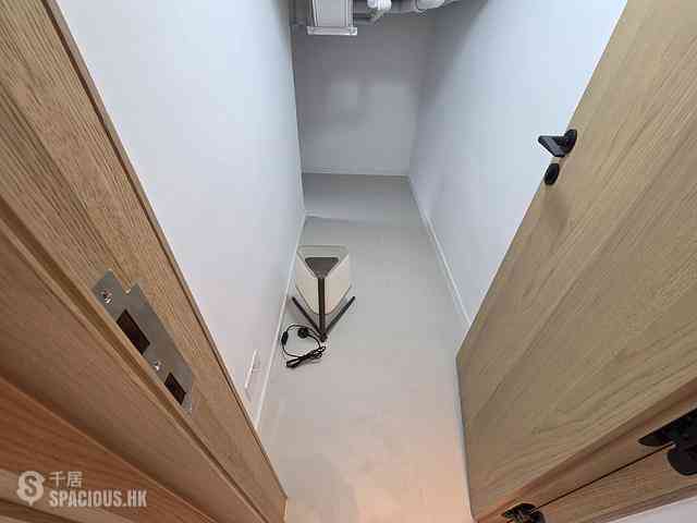 Wan Chai - 33 Kennedy Road 29