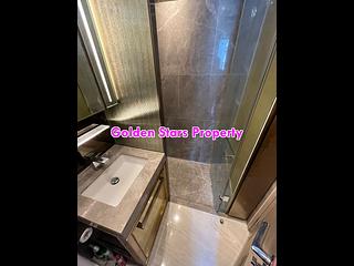 Sai Ying Pun - King's Hill 04