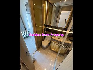 Sai Ying Pun - King's Hill 05