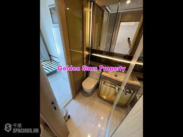 Sai Ying Pun - King's Hill 05