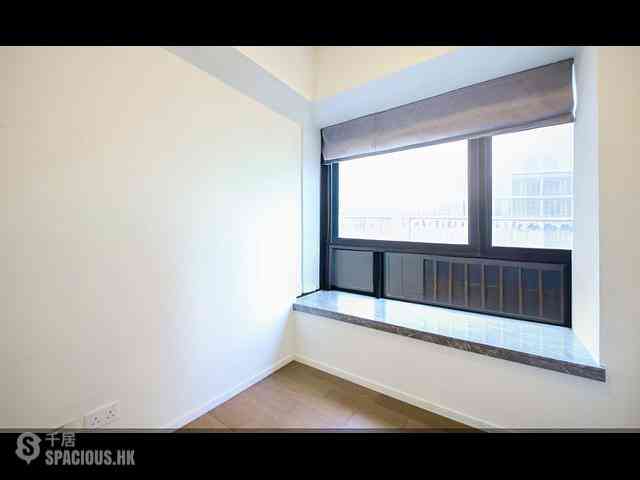 Tai Hang - The Warren 04