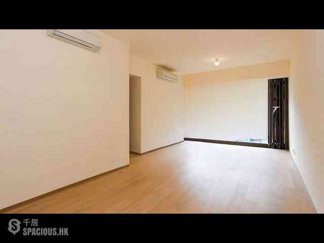 Shau Kei Wan - Island Garden 02
