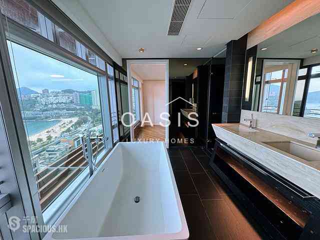 Repulse Bay - The Lily 10