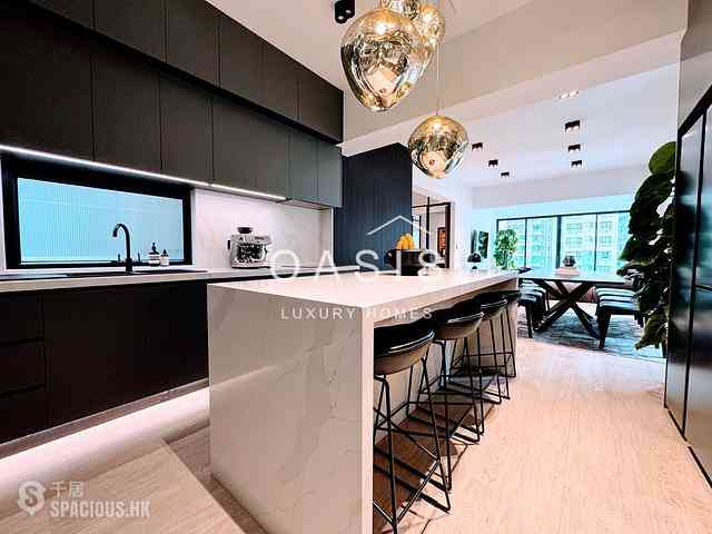 Mid Levels Central - Manly Mansion 01