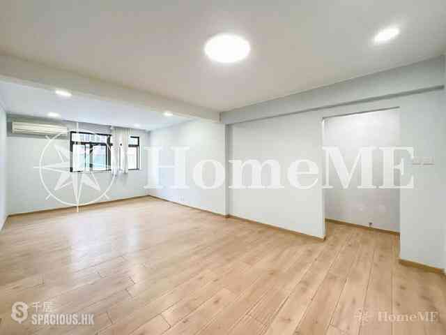 Happy Valley - Antonia House 03