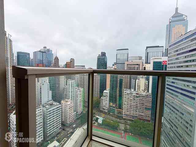 Wan Chai - The Avenue Phase 2 Block 1 02