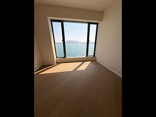 Ap Lei Chau - The Corniche 06