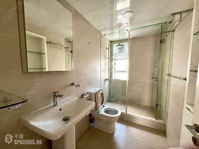 Leighton Hill - Rose Court 17